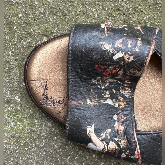 Icon flat sandals - Picture 2 of 3